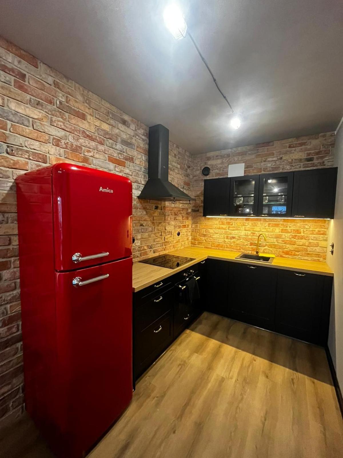 Apartament Z Widokiem Na Stadion Styl Industrialny Jedyny Taki Check In 24 H Poznan Bagian luar foto